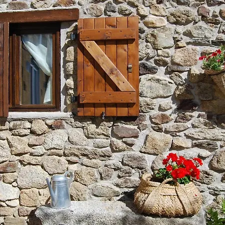 Apartamento Casa De Pueblo Con Patio En *