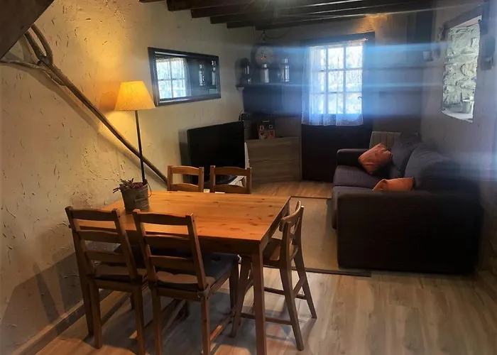 Casa De Pueblo Con Patio En Apartamento